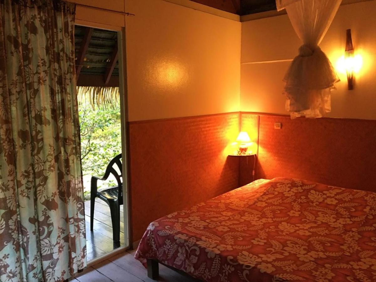 Huahine - Bungalow Tiare ファール エクステリア 写真